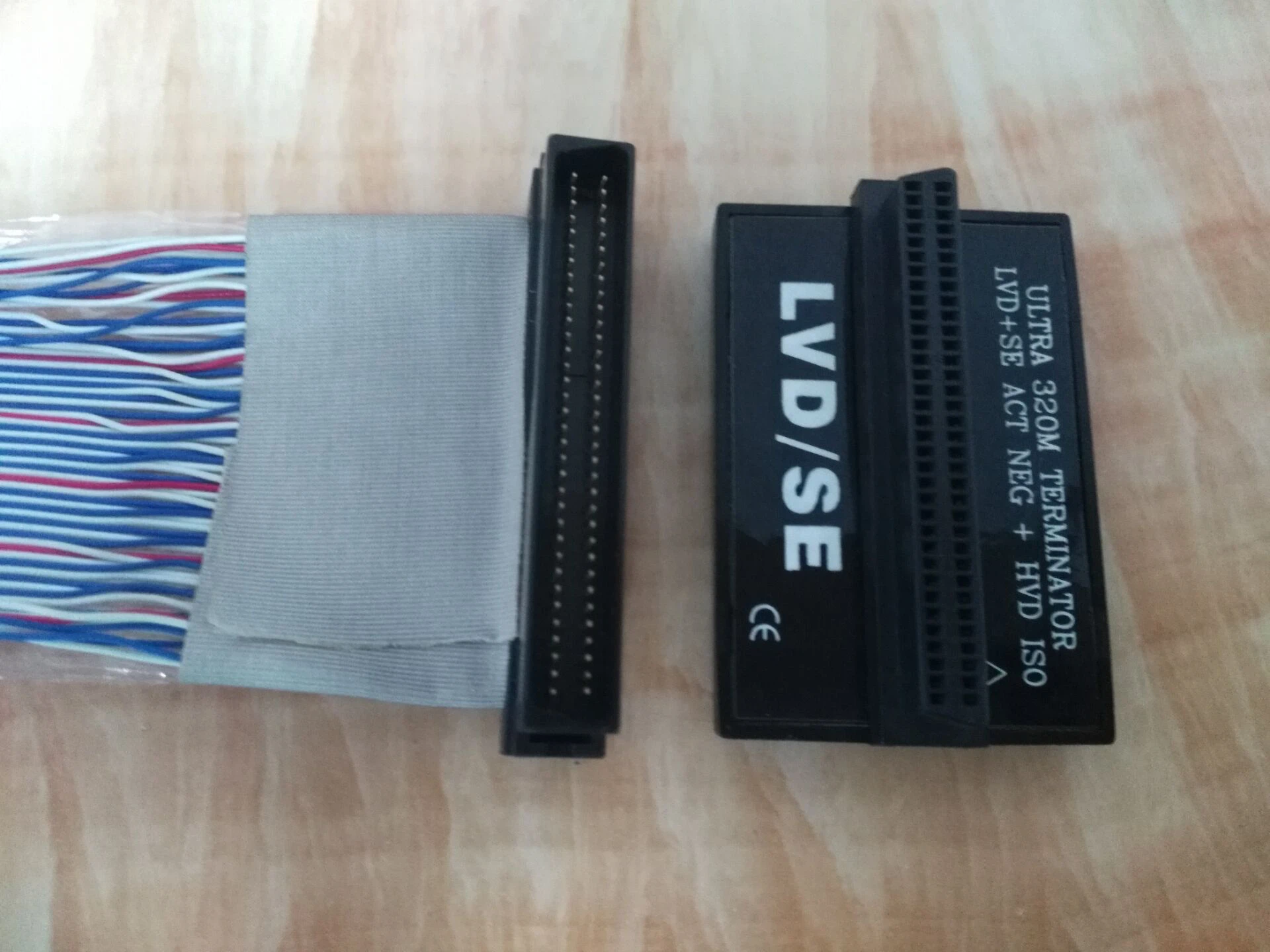 ¿No hay ningún adaptador SCSI en el mercado?